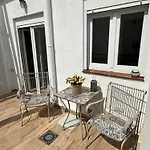 Будинок відпочинку Casa Noah Нерха